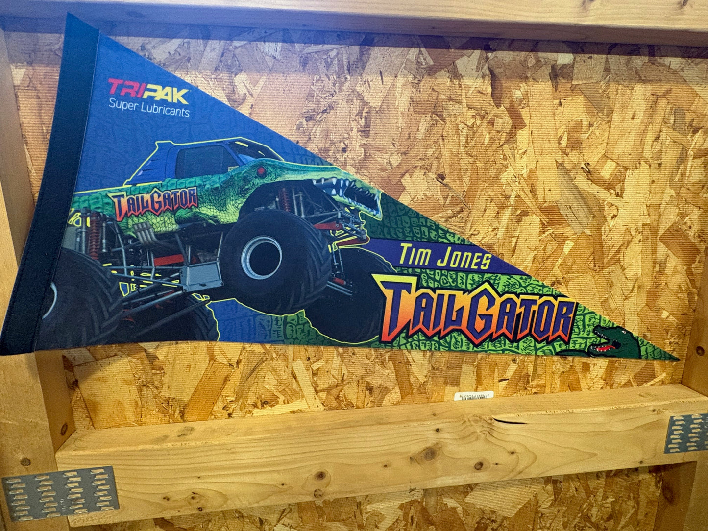 Tailgator Pennant